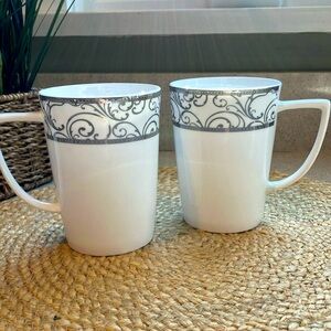 (2) Ciroa Veluto Platinum Mugs